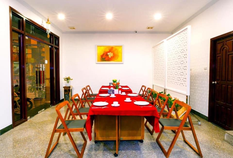 Royal Hotel Ha Noi Hanoi Esterno foto
