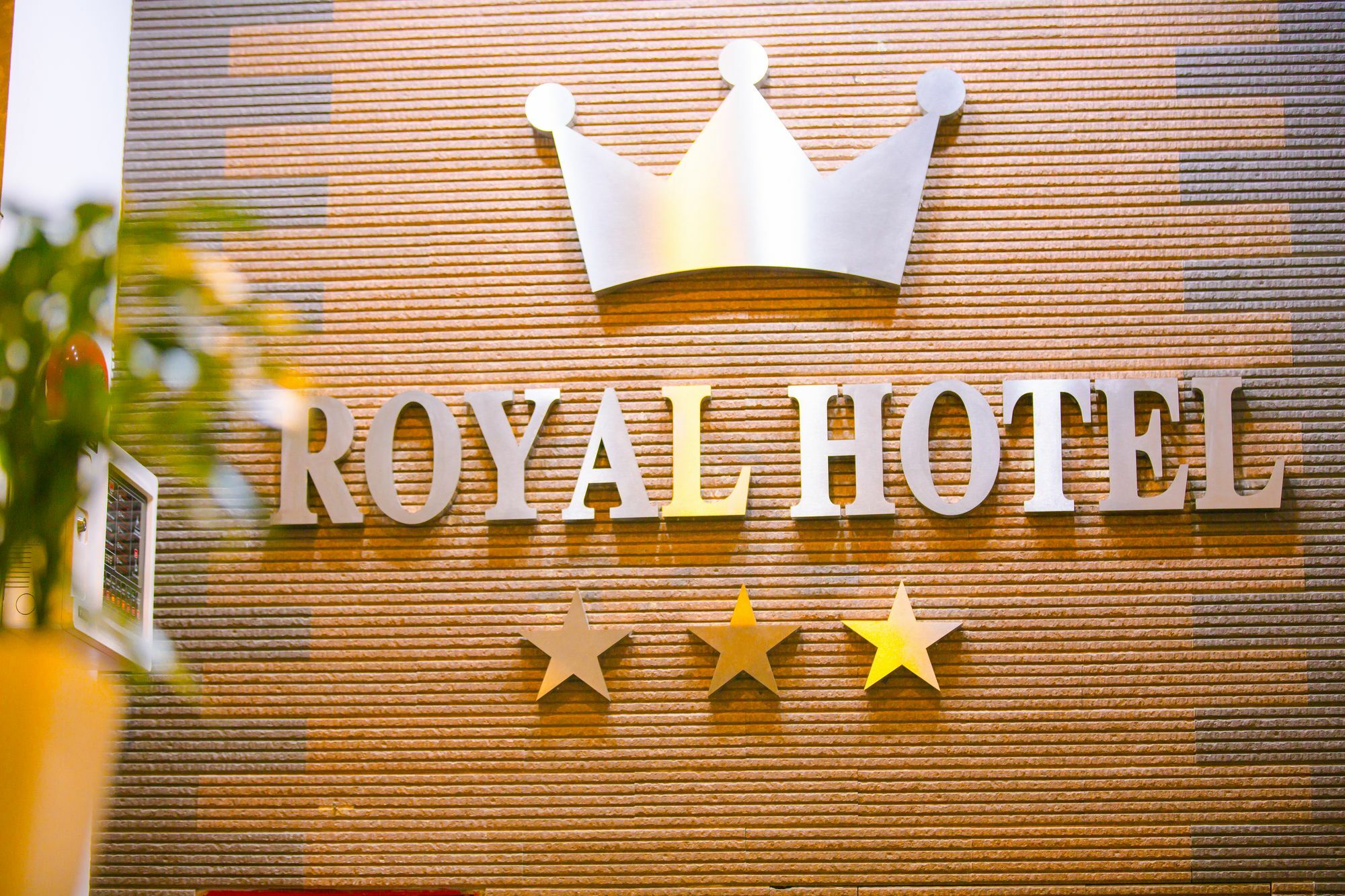 Royal Hotel Ha Noi Hanoi Esterno foto